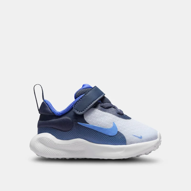 Nike Kids' Revolution 7 Shoes